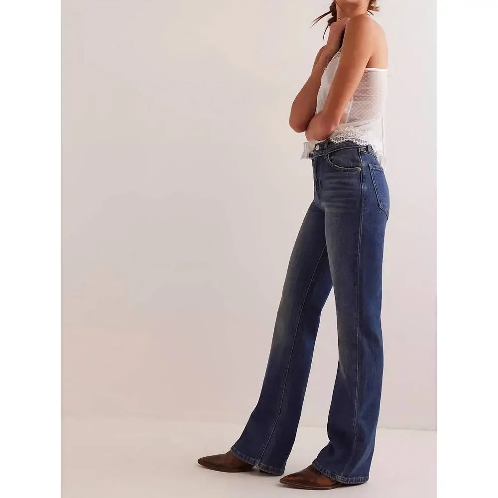 RELISTED** Free People Blue Straight Leg‎ Jeans